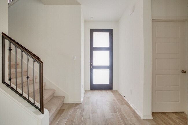 Foto del edificio - 9201 White Coral Dr