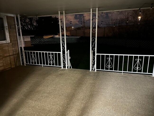 Foto del edificio - 9574 Idlewood Dr