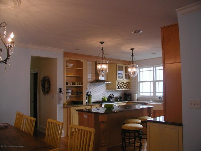 Building Photo - 309 Ocean Ave