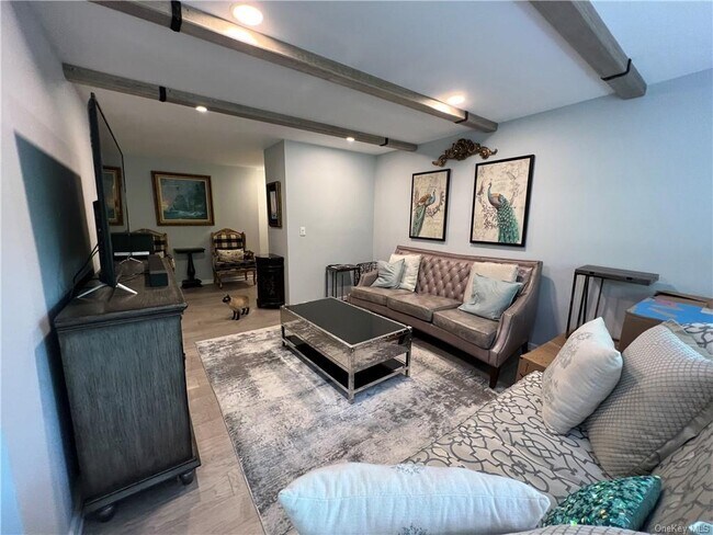 Foto del edificio - 190 Sierra Vista Ln