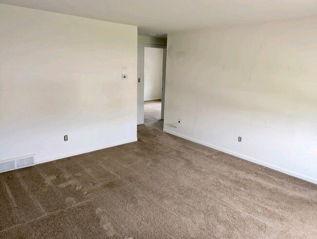 Foto del edificio - 650 W Main St