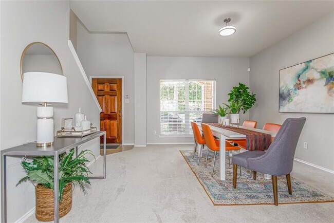 Building Photo - 30111 Luna Lakes Dr