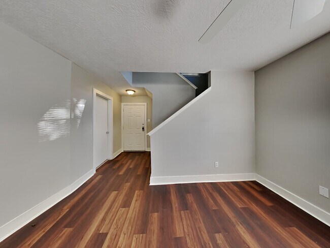 Foto del edificio - 19119 Spruce Bough Ln