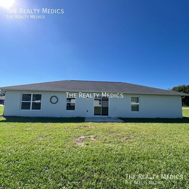 Foto del edificio - 1455 NE 161st St