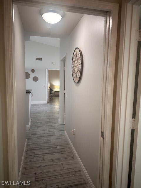 Foto del edificio - 1205 Reserve Way