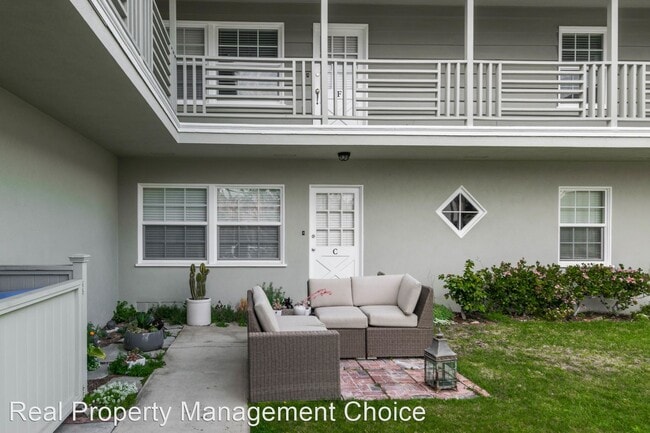 Building Photo - 2 br, 1 bath House - 201 Vista Del  Mar #D