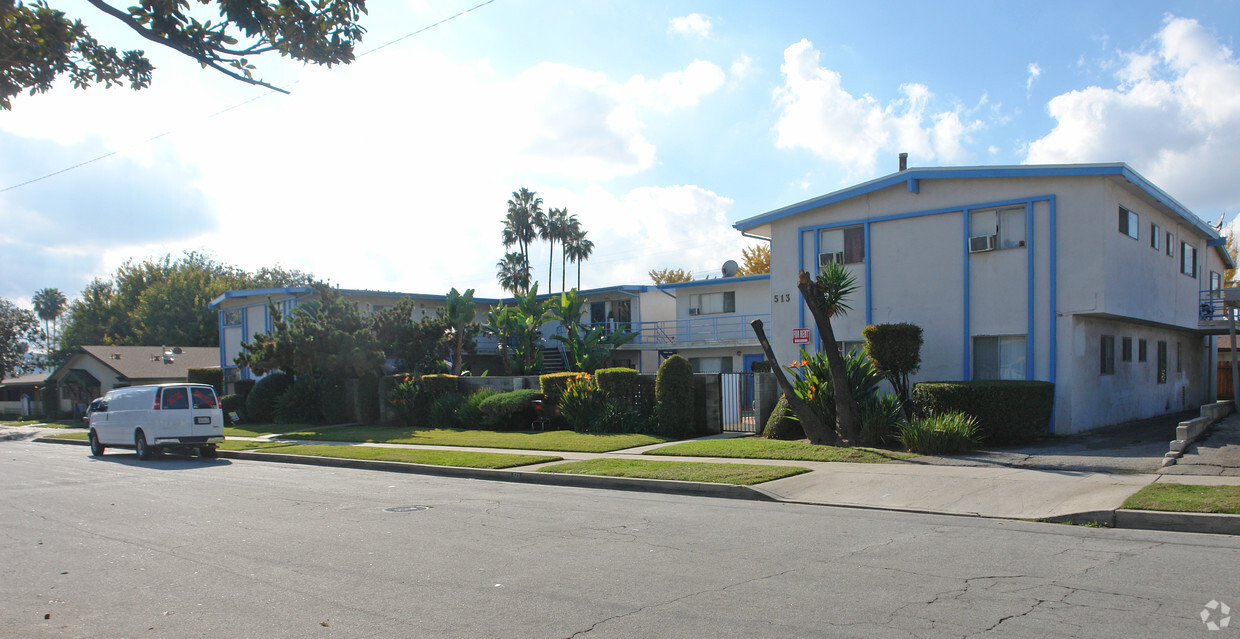 Building Photo - Covina Stewart Apartments