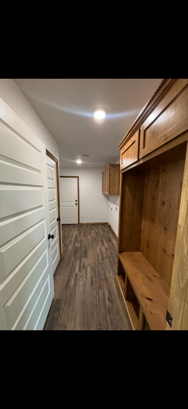 Building Photo - 407 W Adler Ave