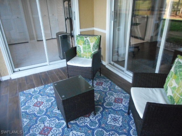 Foto del edificio - 7360 Glenmoor Ln