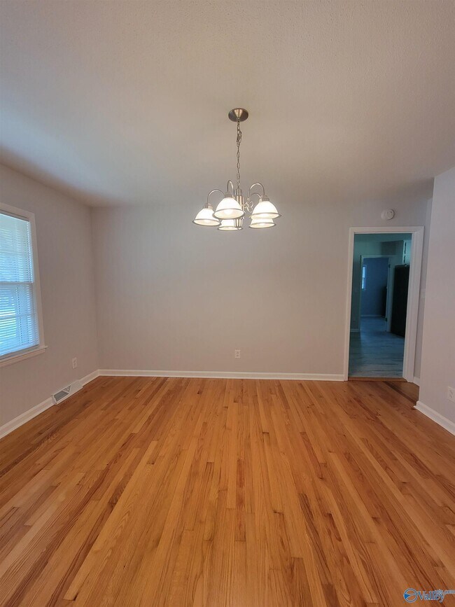 Foto del edificio - 5101 Holmes Ave NW
