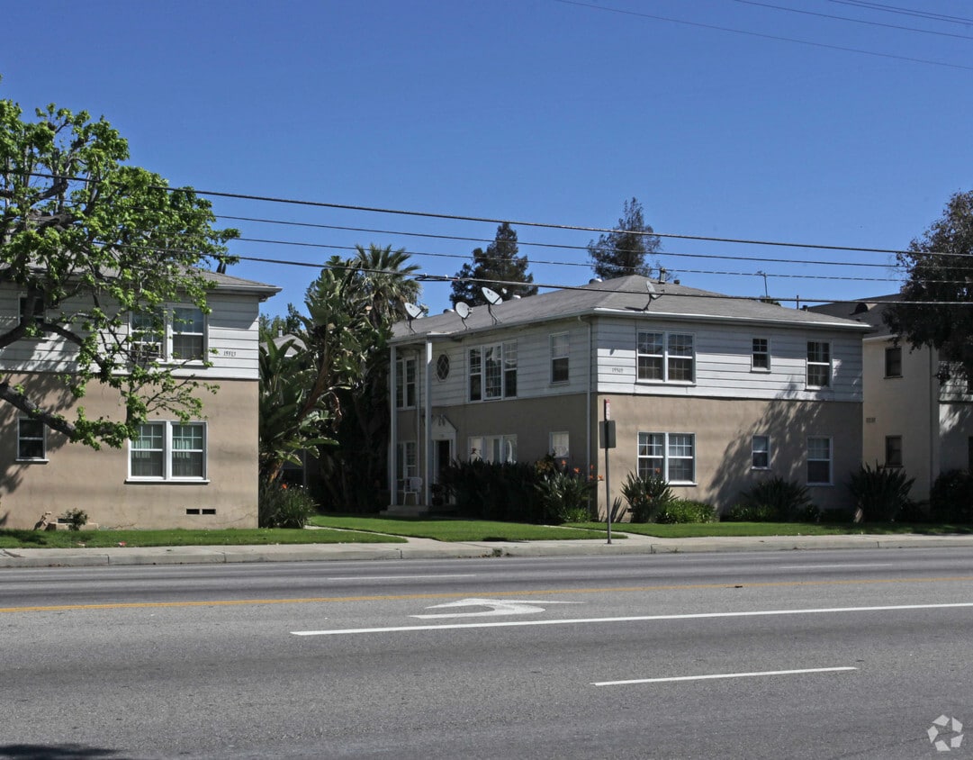 15509 Victory Blvd, Van Nuys, CA 91406 Apartments in Van Nuys, CA