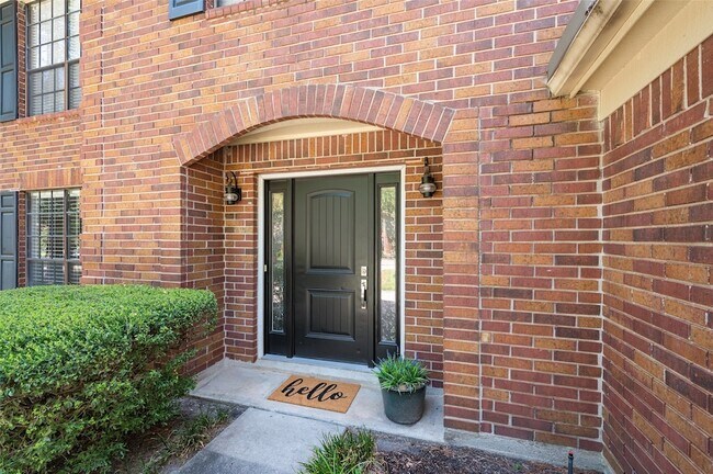 Foto del edificio - 19 Kearny Brook Pl