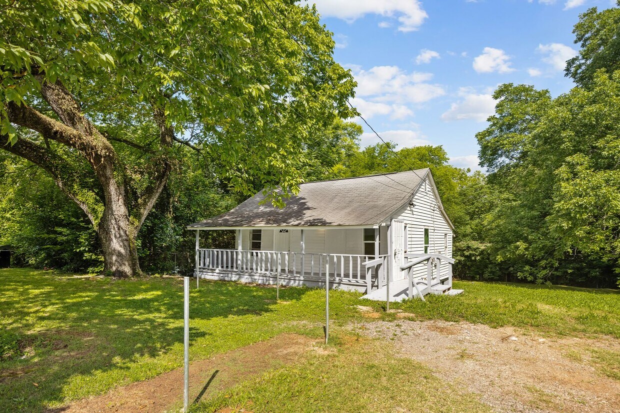 Foto principal - Charming 2 Bedroom, 2 Bathroom house