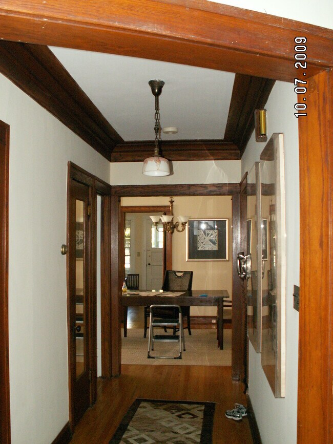 Foto del edificio - 332 S Ridgeland Ave