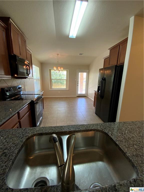 Building Photo - 5911 Hopkins Dr