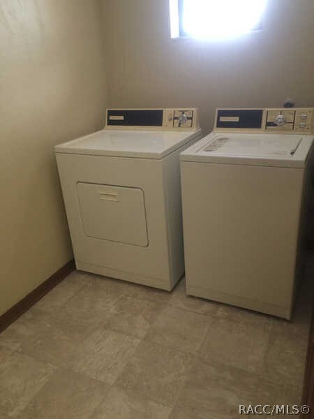 Building Photo - 270 E Glassboro Ct