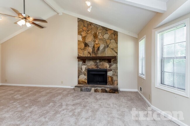 Foto del edificio - 5237 Westhill Dr NW
