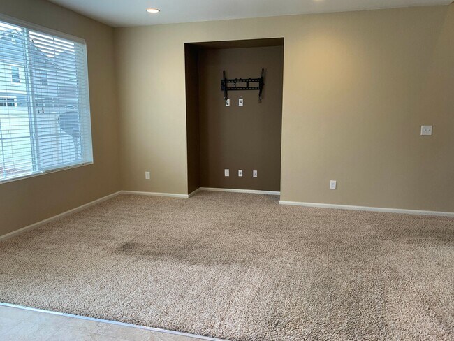 Foto del edificio - 3807 Cedarwood Ln