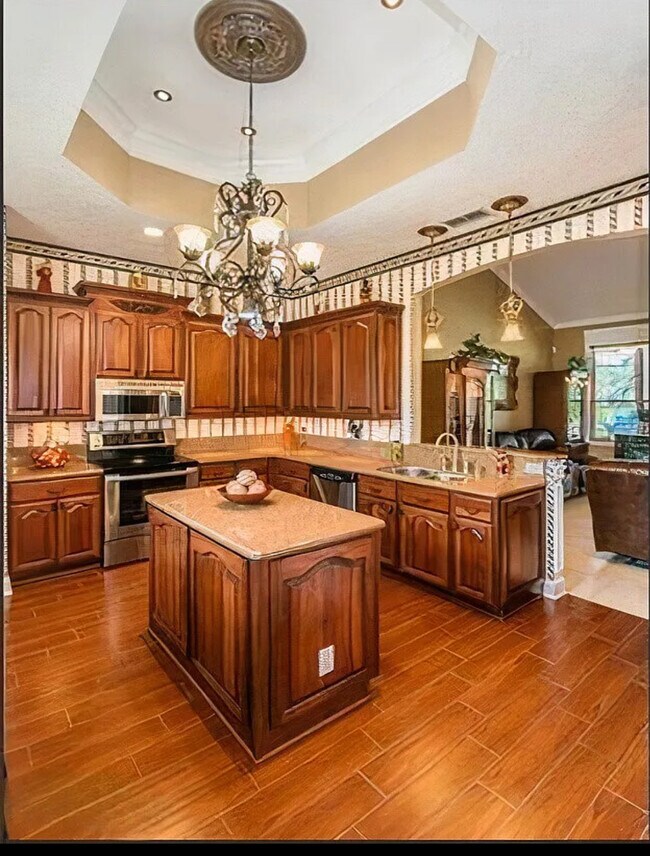 Foto del edificio - 501 Cunningham Hollow Way