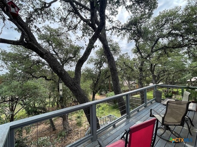 Foto del edificio - 2429 Grandview Forest