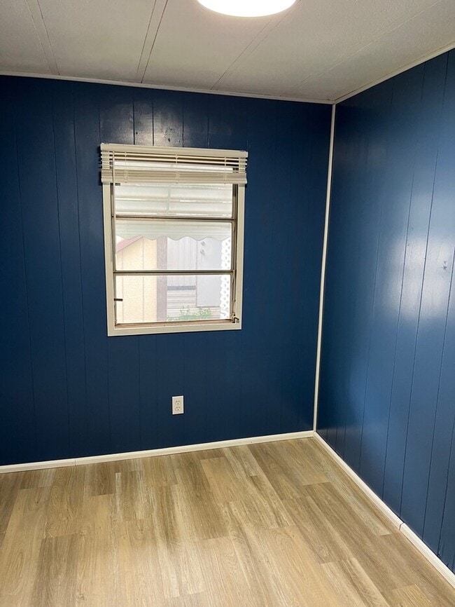 Building Photo - mobile home