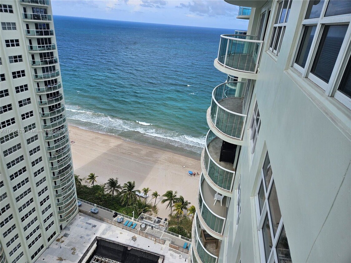 3400 Galt Ocean Dr Unit 2105S, Fort Lauderdale, FL 33308 Condo for