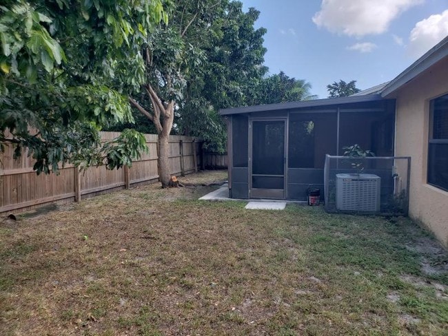 Building Photo - 3/2 Single Family Home