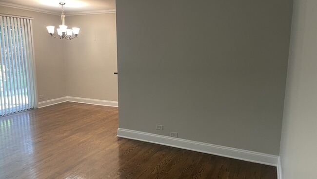 Building Photo - 10117 Old Orchard Ct