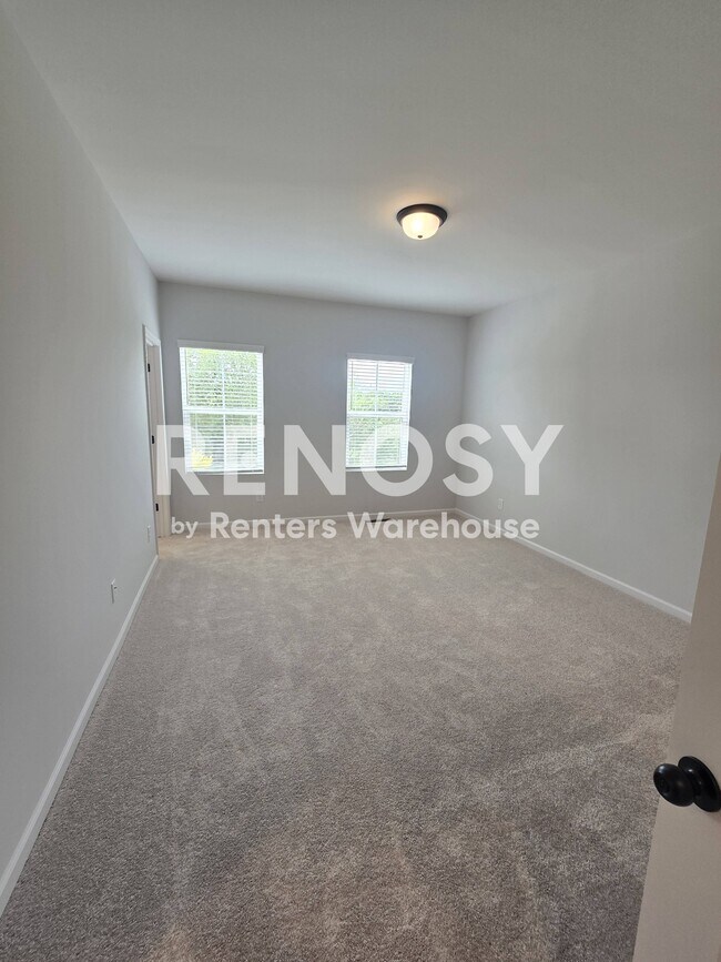 Building Photo - 2907 Beaconwood Ct