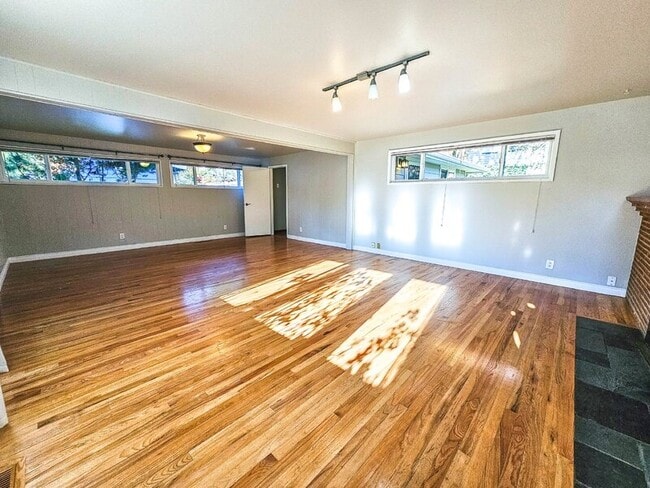 Foto del edificio - 16204 SE 8th St