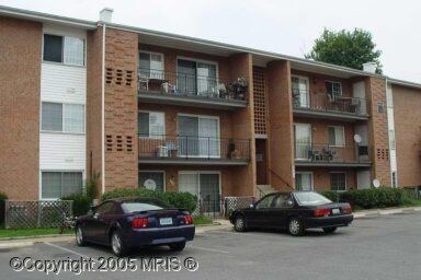 Primary Photo - Warrenton Home For rent
