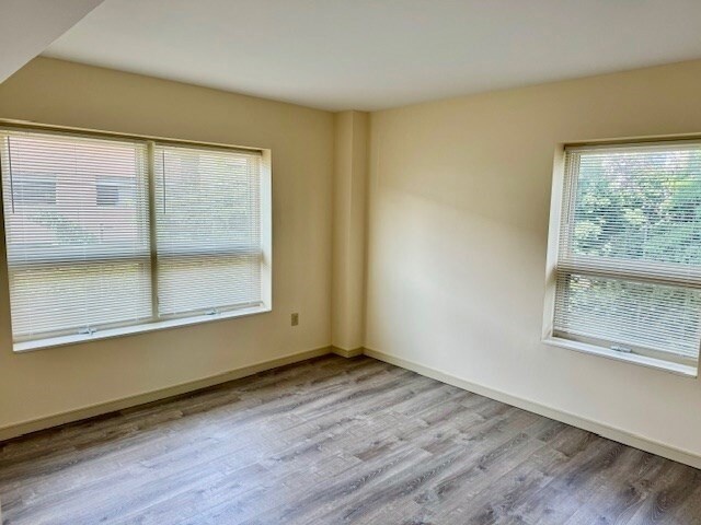 Foto del edificio - 175 Cottage St