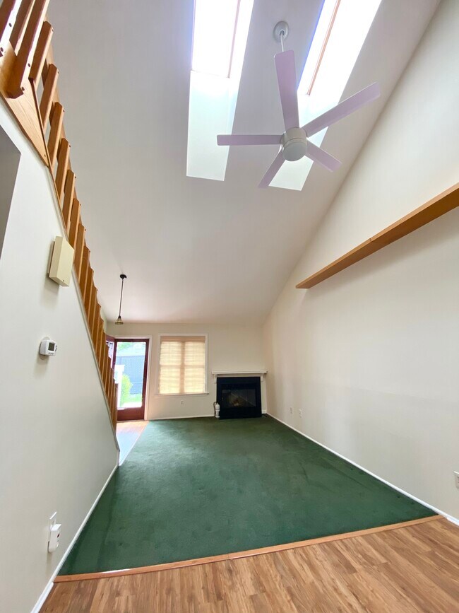 212 Westchester Ct Unit 7, Union, NJ 07083 Condo for Rent in Union, NJ