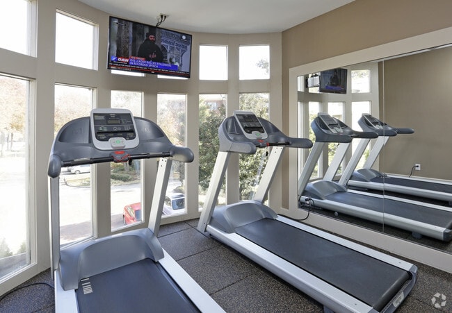 Interior Photo - 45Eighty Dunwoody