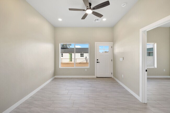 Foto del edificio - 1329 W Speedway Blvd
