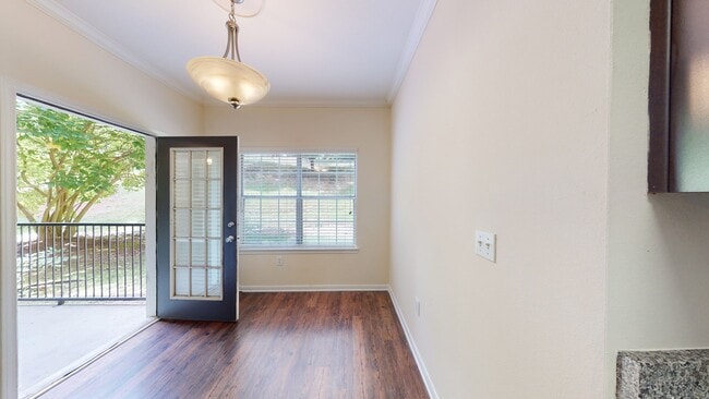 Interior Photo - Preserve at Brentwood