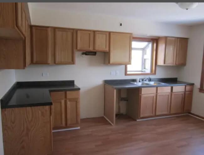 Foto del edificio - 1117 N Yale Ave