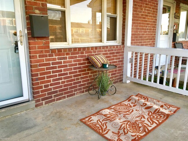 Building Photo - 3 br, 1.5 bath House - 2806 Moorgate Rd