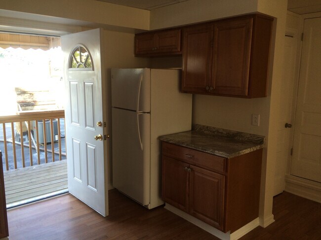 Cocina 2 - 4512 Liberty Ave