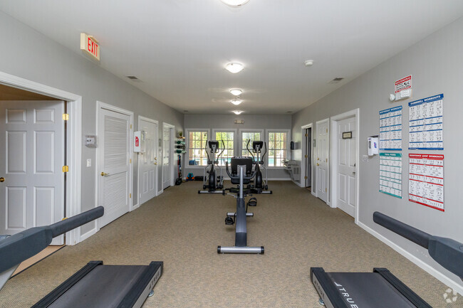 Fitness Center - Auston Woods Apartments