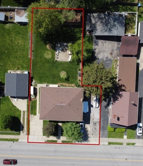 Building Photo - 2625 Robertson Ave