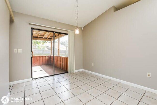 Building Photo - 223 Eastridge Dr, Eustis, FL 32726