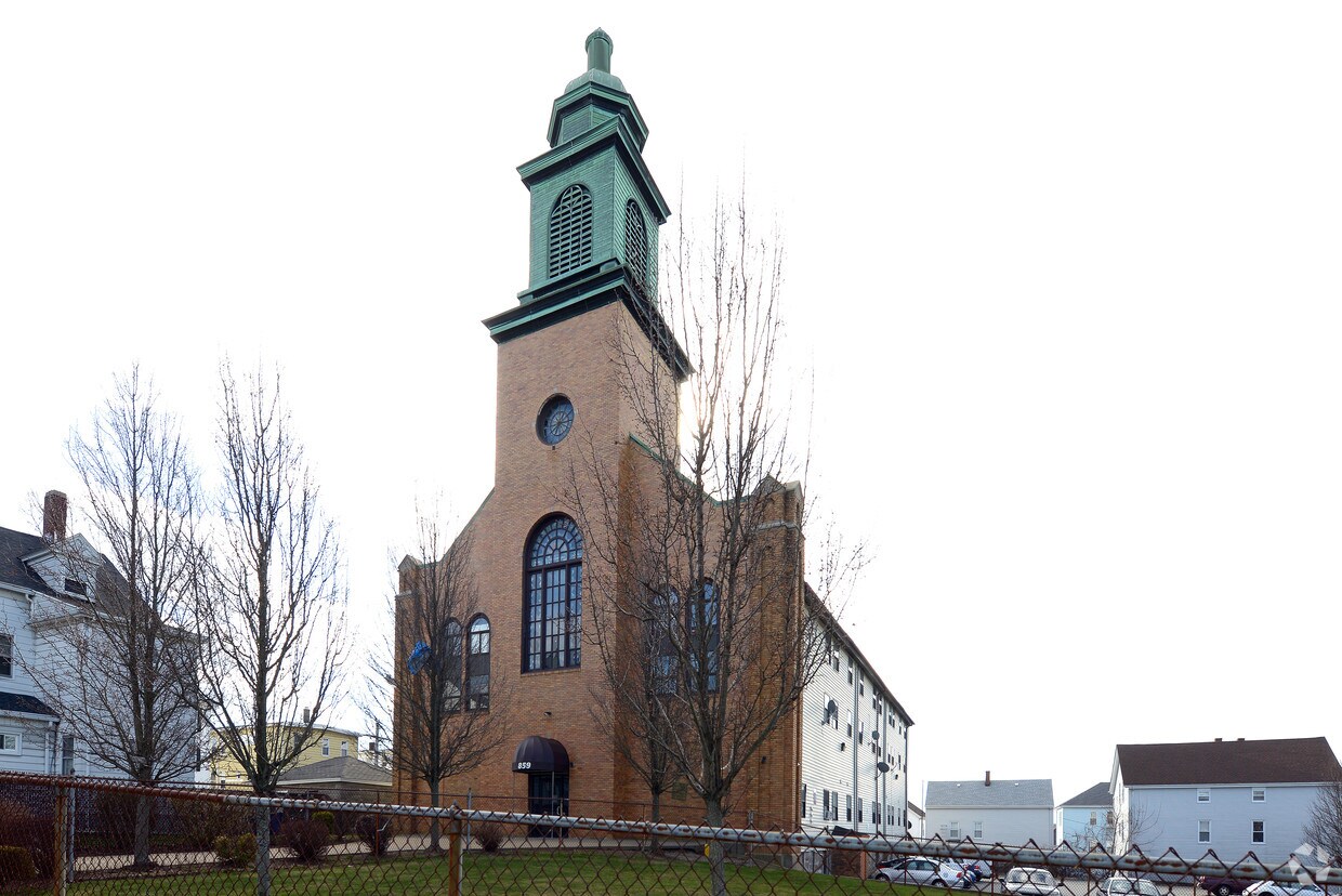 Building Photo - 859 Pine St