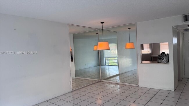 Foto del edificio - 20201 NE 29th Ct