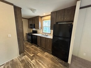 Building Photo - 127 Texas