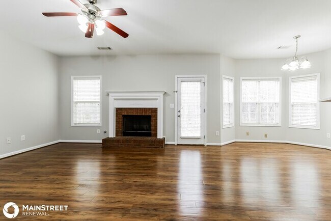 Foto del edificio - 4226 Preserve Trail, Snellville, GA 30039