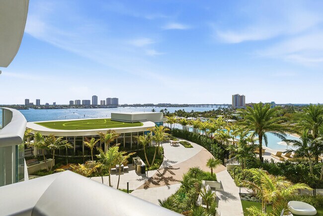 Foto del edificio - 220 Lake Shore Dr