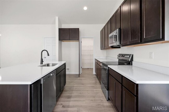 Foto del edificio - 442 Sweetgrass Dr