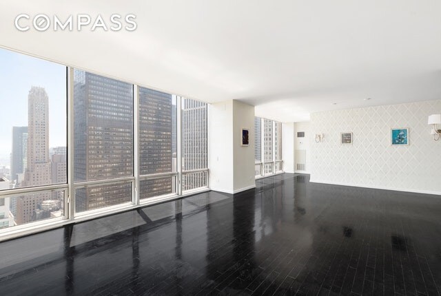 Foto del edificio - 641 5th Ave