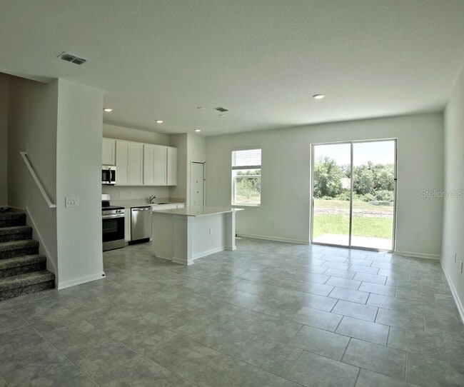 Building Photo - 2837 Pierr St